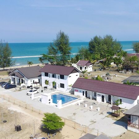 Kamalia Villas Kampung Penarik Exterior foto